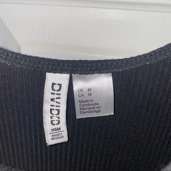 2 medium bodycons - Picture 3 of 4